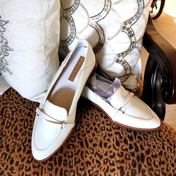 Aerosols, Women's white South East shoe leather slip on loafer shoes siz… - Picture 3 of 8